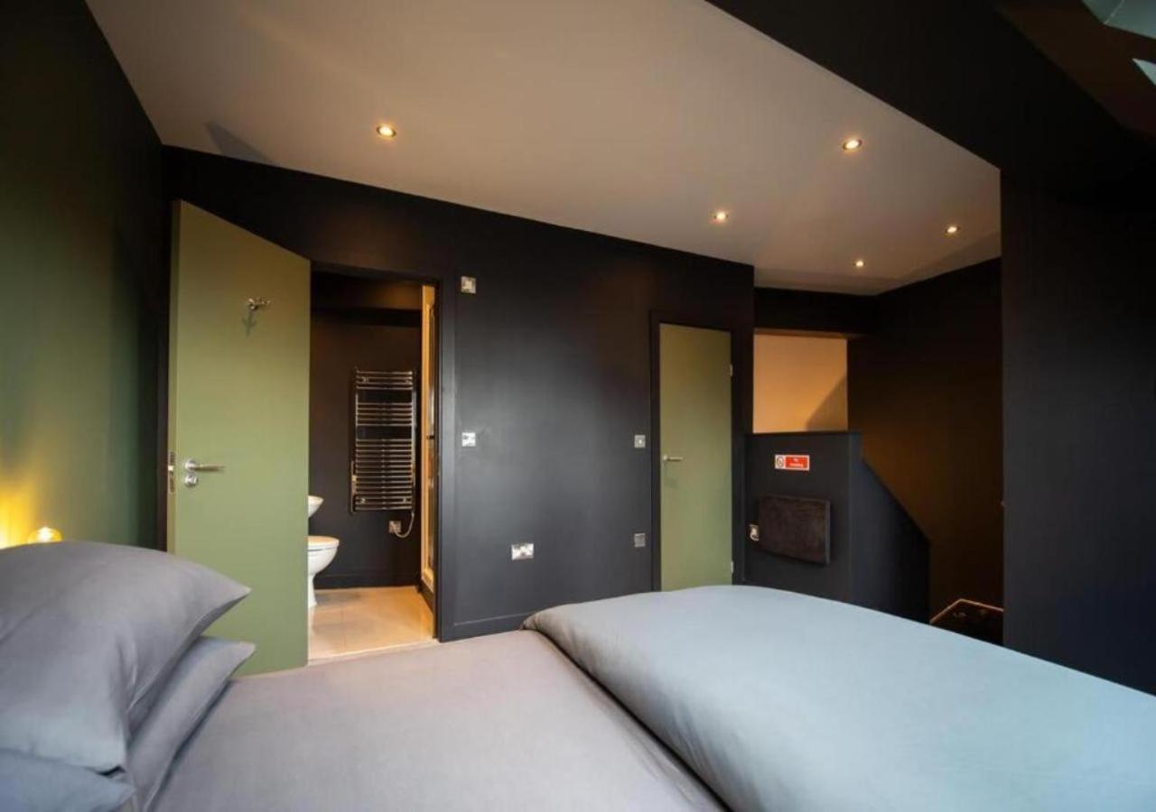 Greenhaus By The Heim Residences Apartment